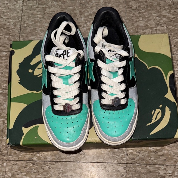 Bape STA Sneakers in Aqua and Black - Picture 1 of 6